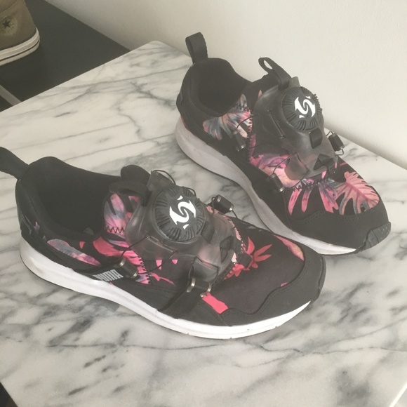 Puma x Solange Disc Tropicalia Black - Picture 3 of 8
